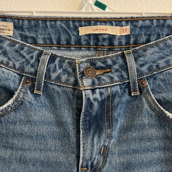 Levi’s Low Loose Jeans Size 27 Blue wash - Picture 2 of 4